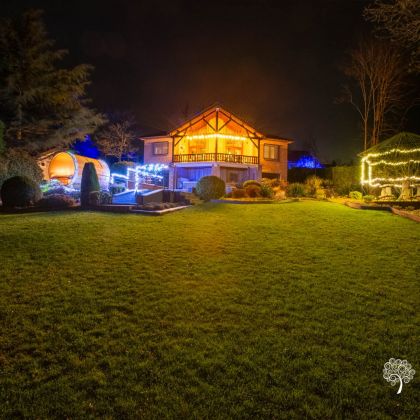 Vier kerst en nieuwjaar in Villa Faro Durbuy met sfeervolle kerstverlichting