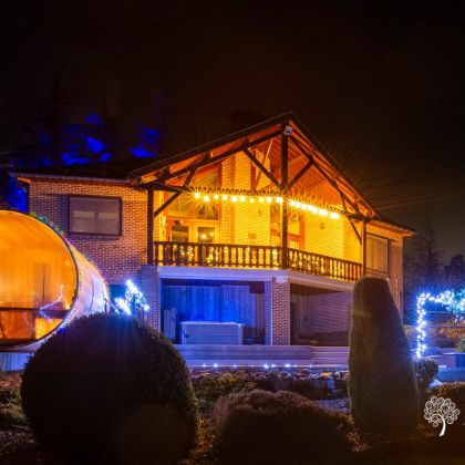 Vier kerst en nieuwjaar in Villa Faro Durbuy met sfeervolle kerstverlichting