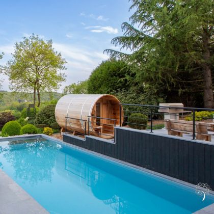 Villa Faro Durbuy suites vakantiewoning met zwembad, sauna en jacuzzi