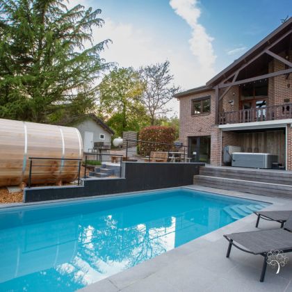 Villa Faro Durbuy suites - gîte avec piscine, sauna et jacuzzi