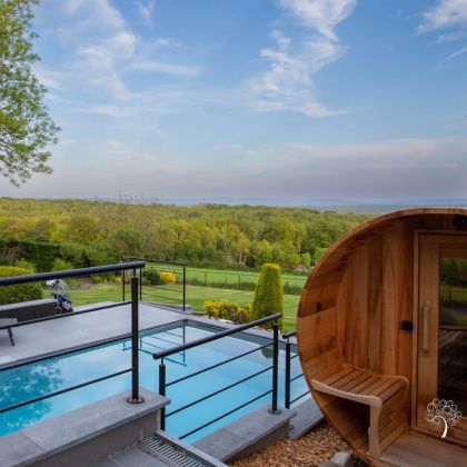 Villa Faro Durbuy suites vakantiewoning met zwembad, sauna en jacuzzi
