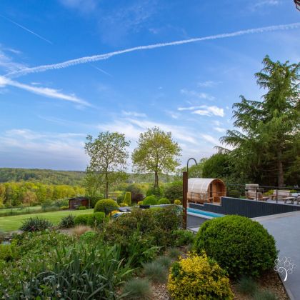 Villa Faro Durbuy suites vakantiewoning met zwembad, sauna en jacuzzi