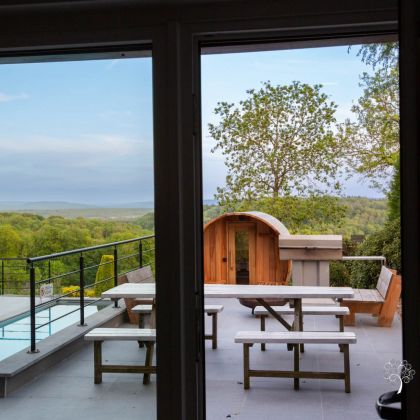 Villa Faro Durbuy suites vakantiewoning met zwembad, sauna en jacuzzi