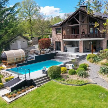 Villa Faro Durbuy suites vakantiewoning met zwembad, sauna en jacuzzi