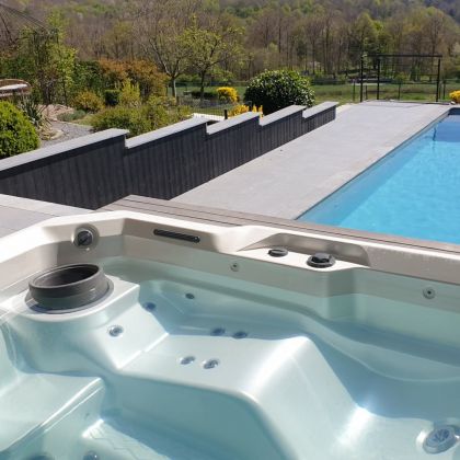 villa Faro Durbuy suites vakantiewoning met zwembad, sauna en jacuzzi