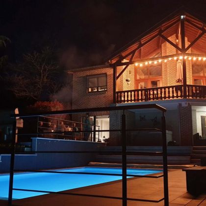 villa Faro Durbuy suites vakantiewoning met zwembad, sauna en jacuzzi